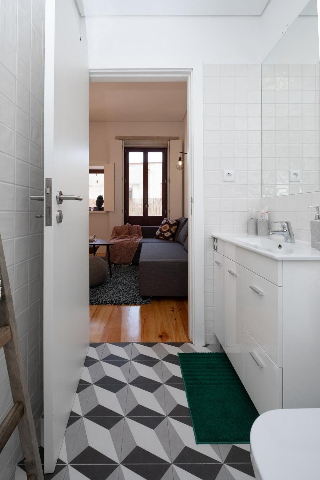 Host Wise - Sunny Downtown Appartamento Oporto